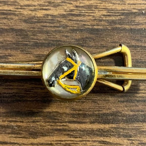 VIntage Reverse Intaglio Hand Painted Crytal Equestrain Tie Bar with Horses Head - Picture 2 of 3